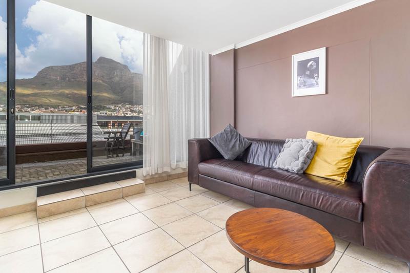 1 Bedroom Property for Sale in Woodstock Western Cape